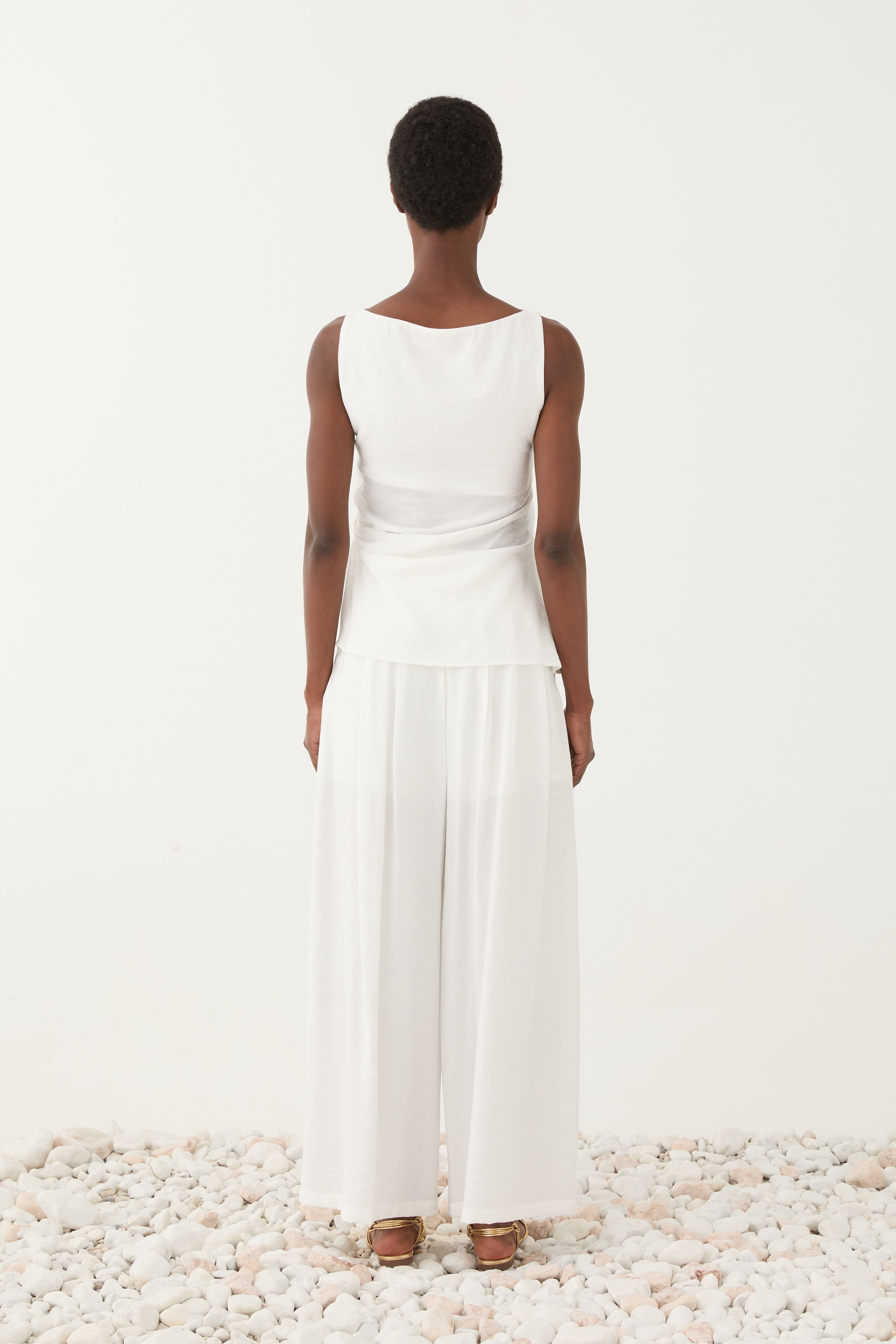 SS260053 TOP