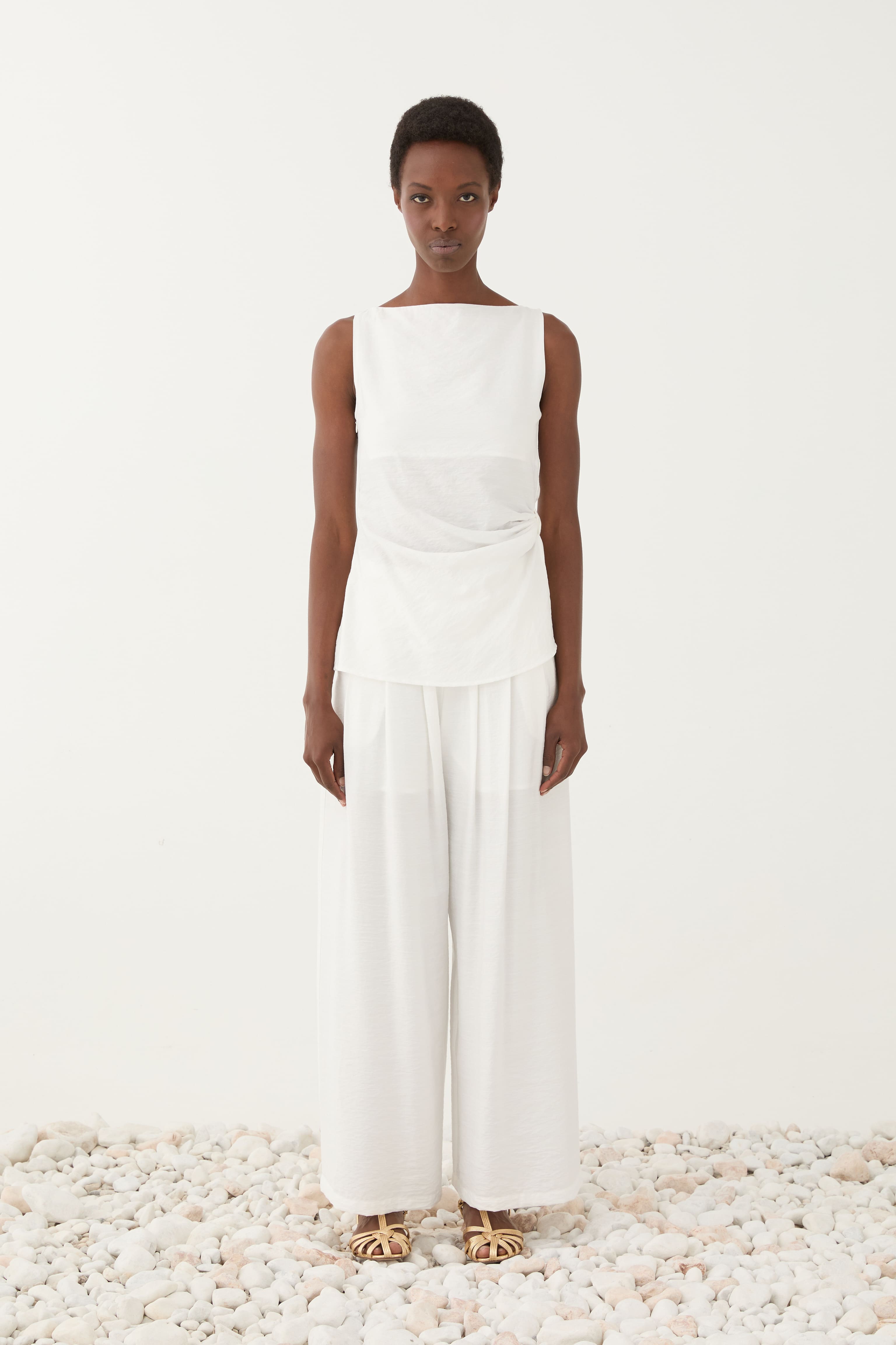 SS260053 TOP
