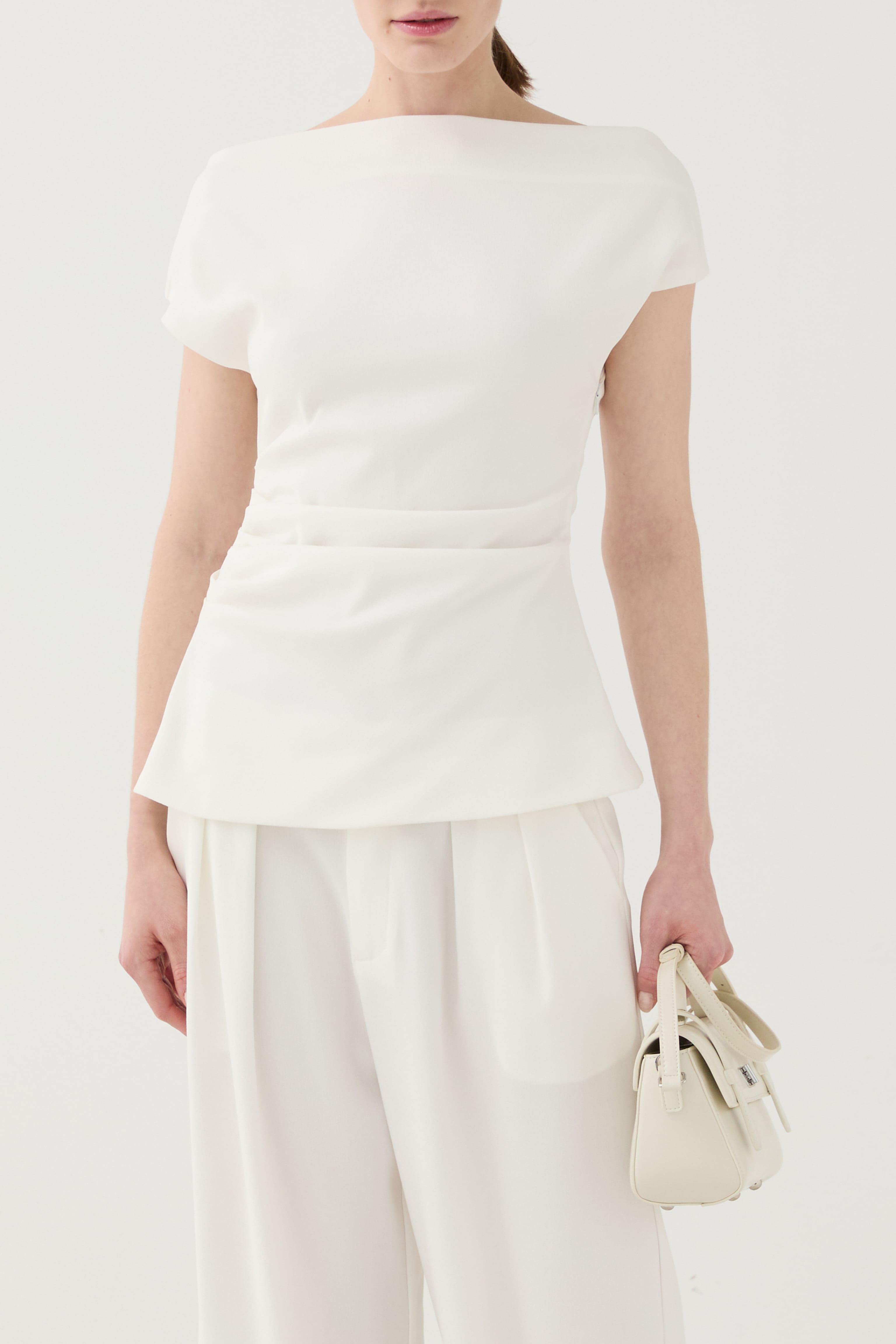 SS260083 TOP