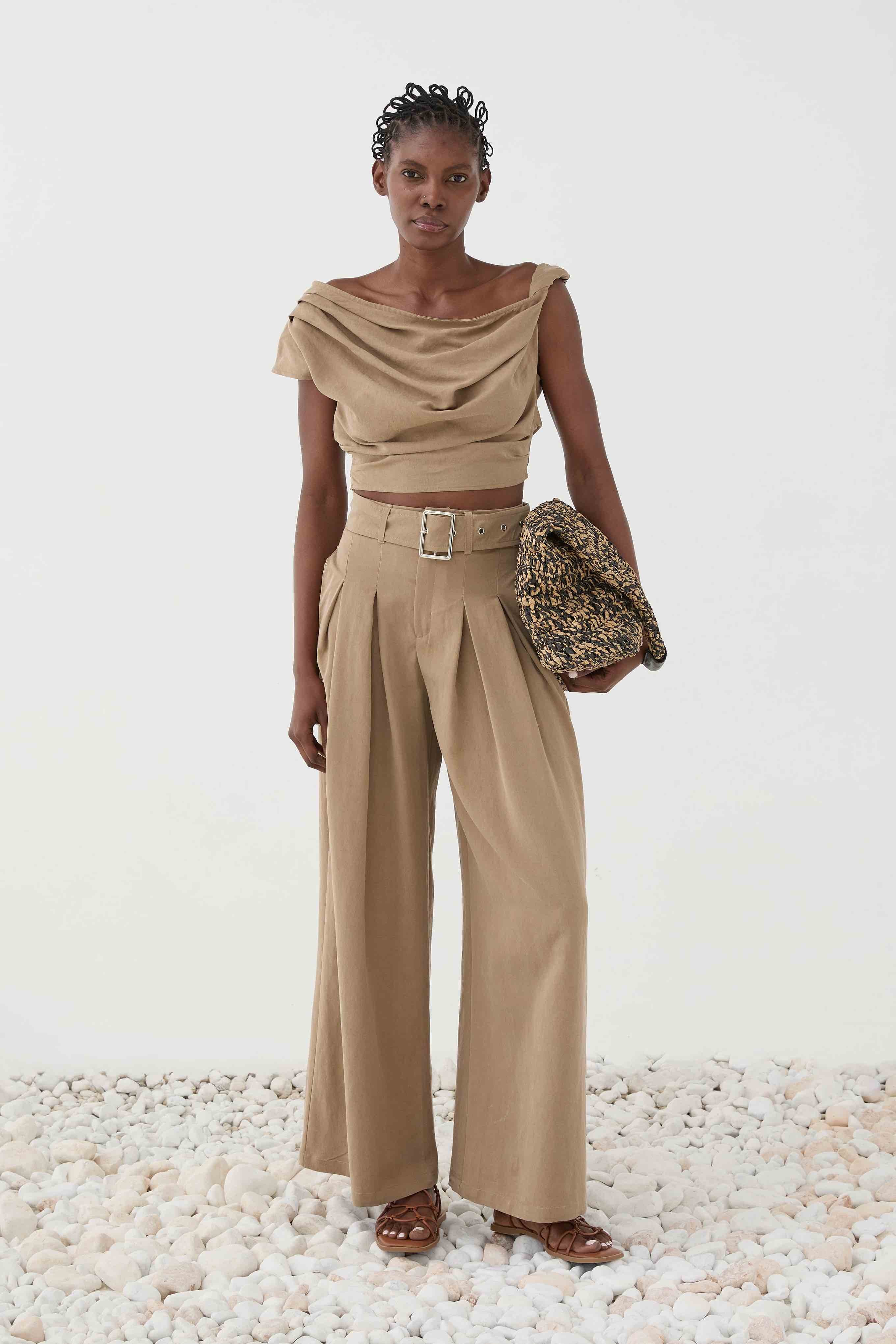 SS260098 TOP