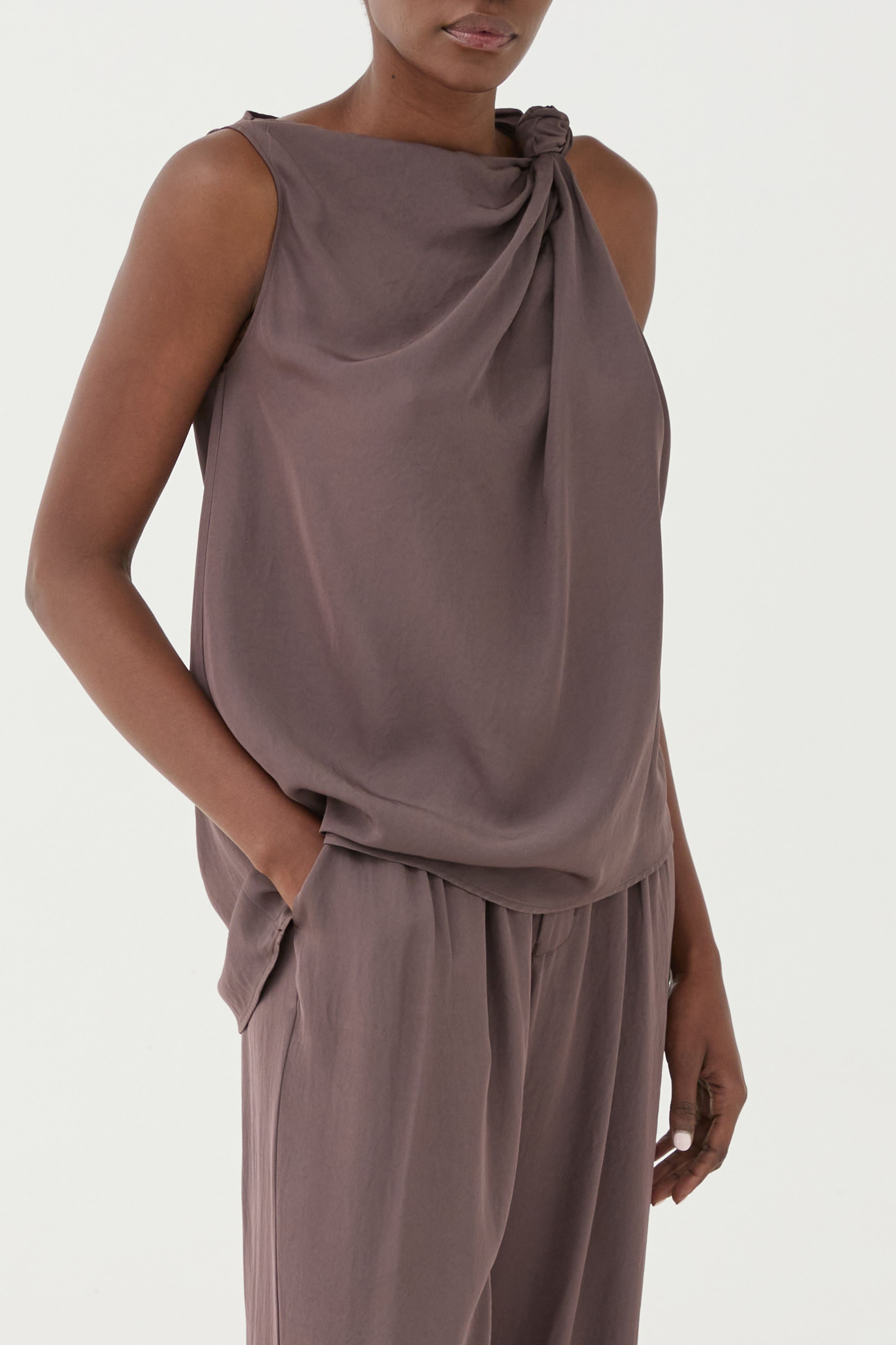 SS260234 TOP