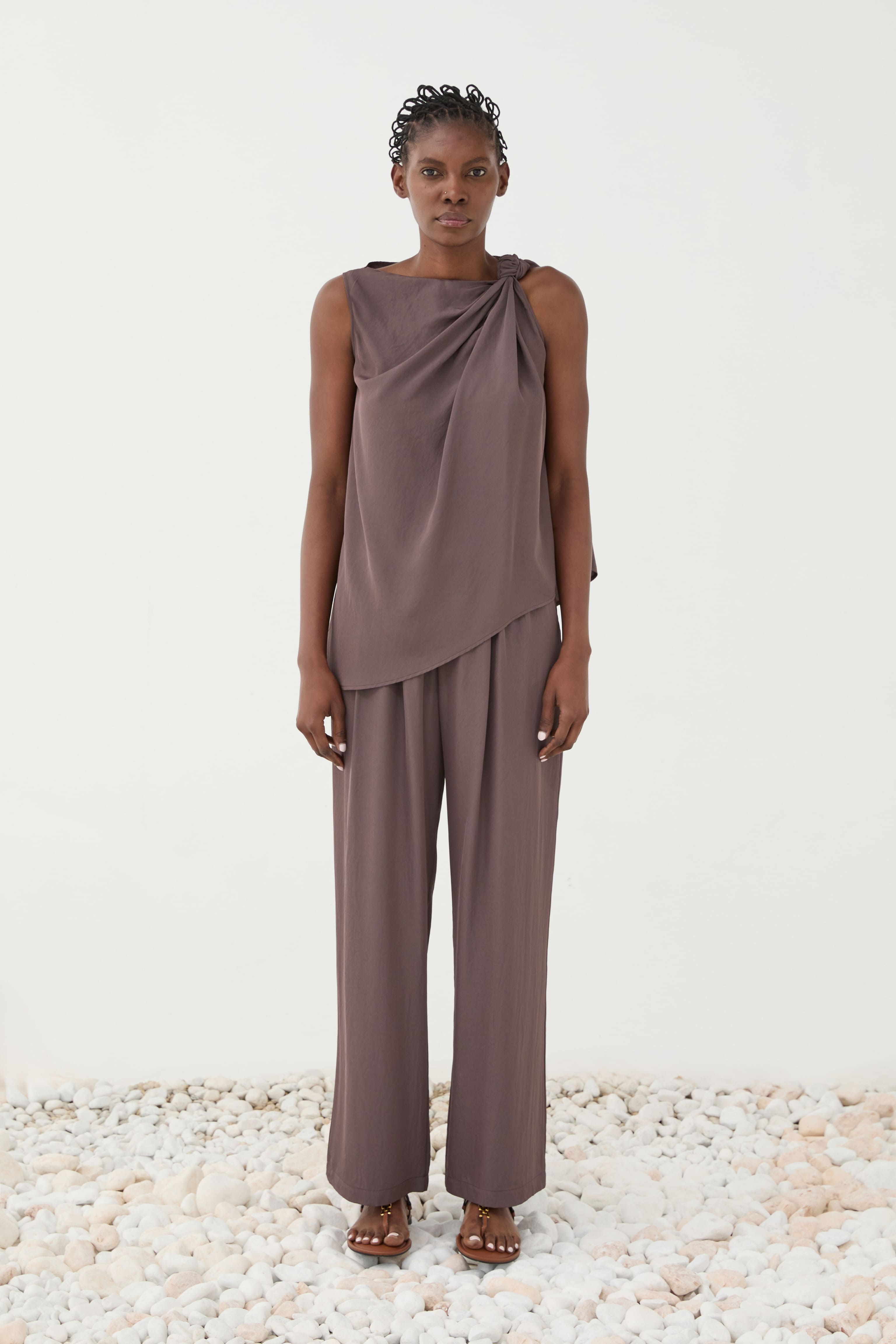 SS260234 TOP