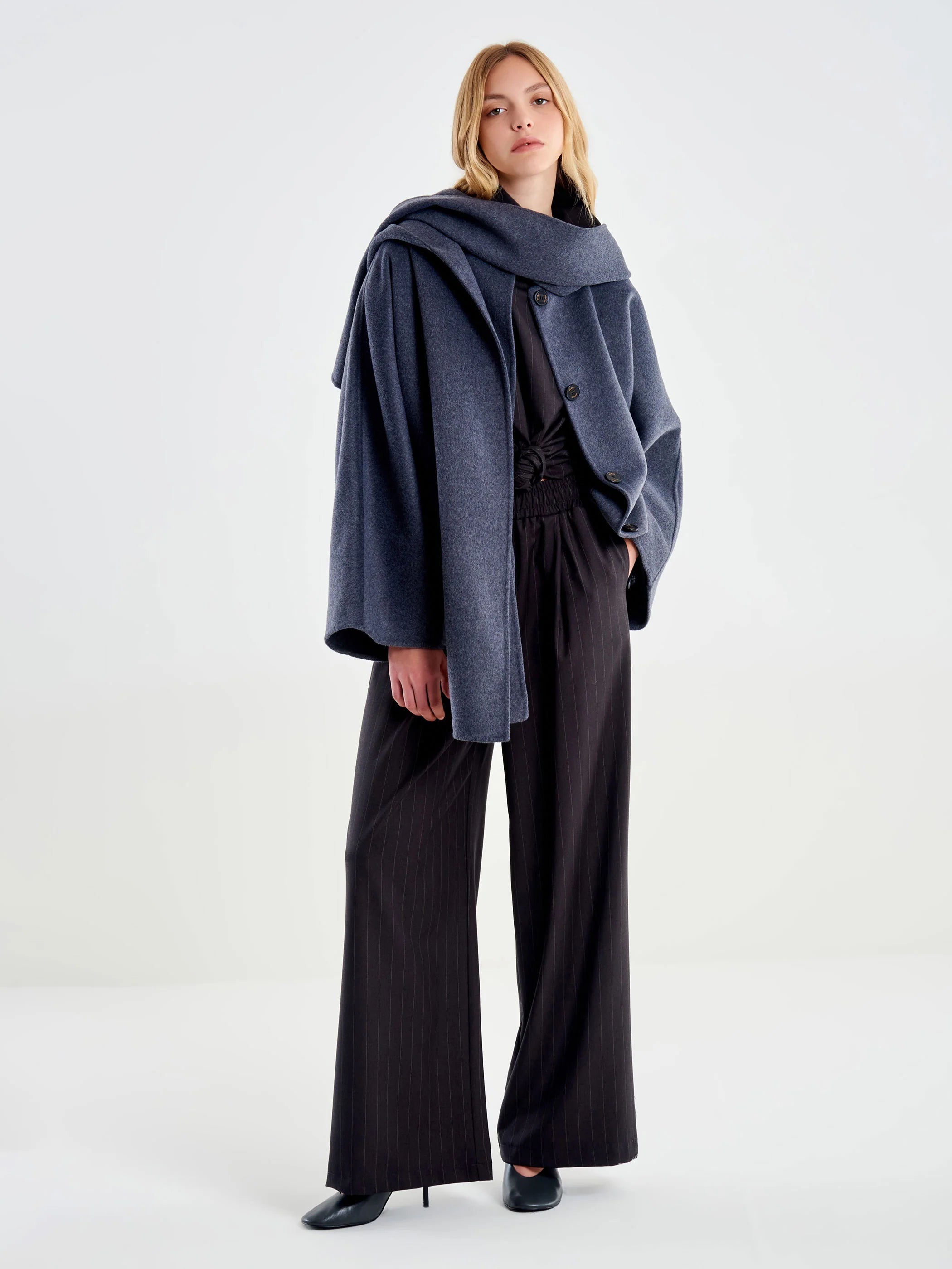 TAC0015 Short Coat with Stole
