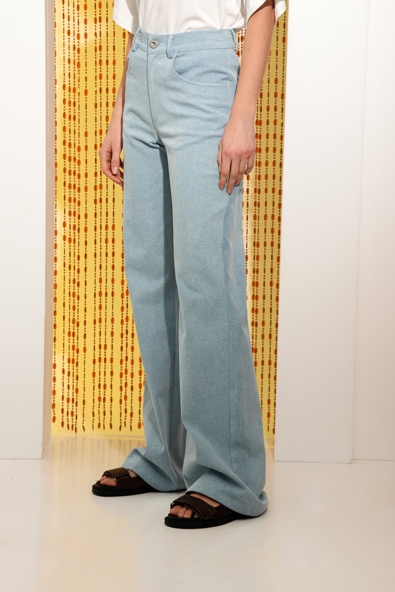 TAMARIND JEANS LIGHT BLUE