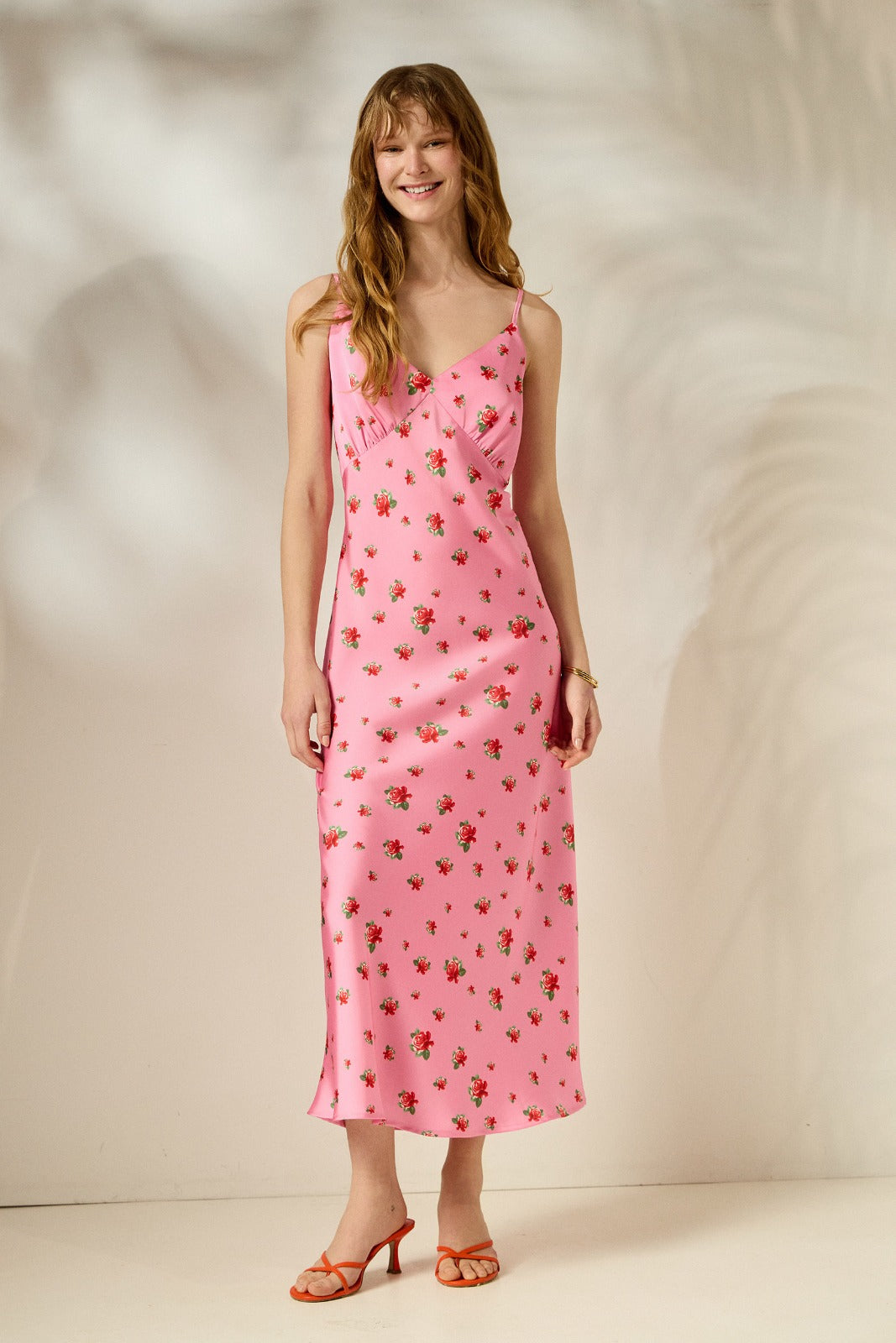 IOANNA DRESS PINK ROSES