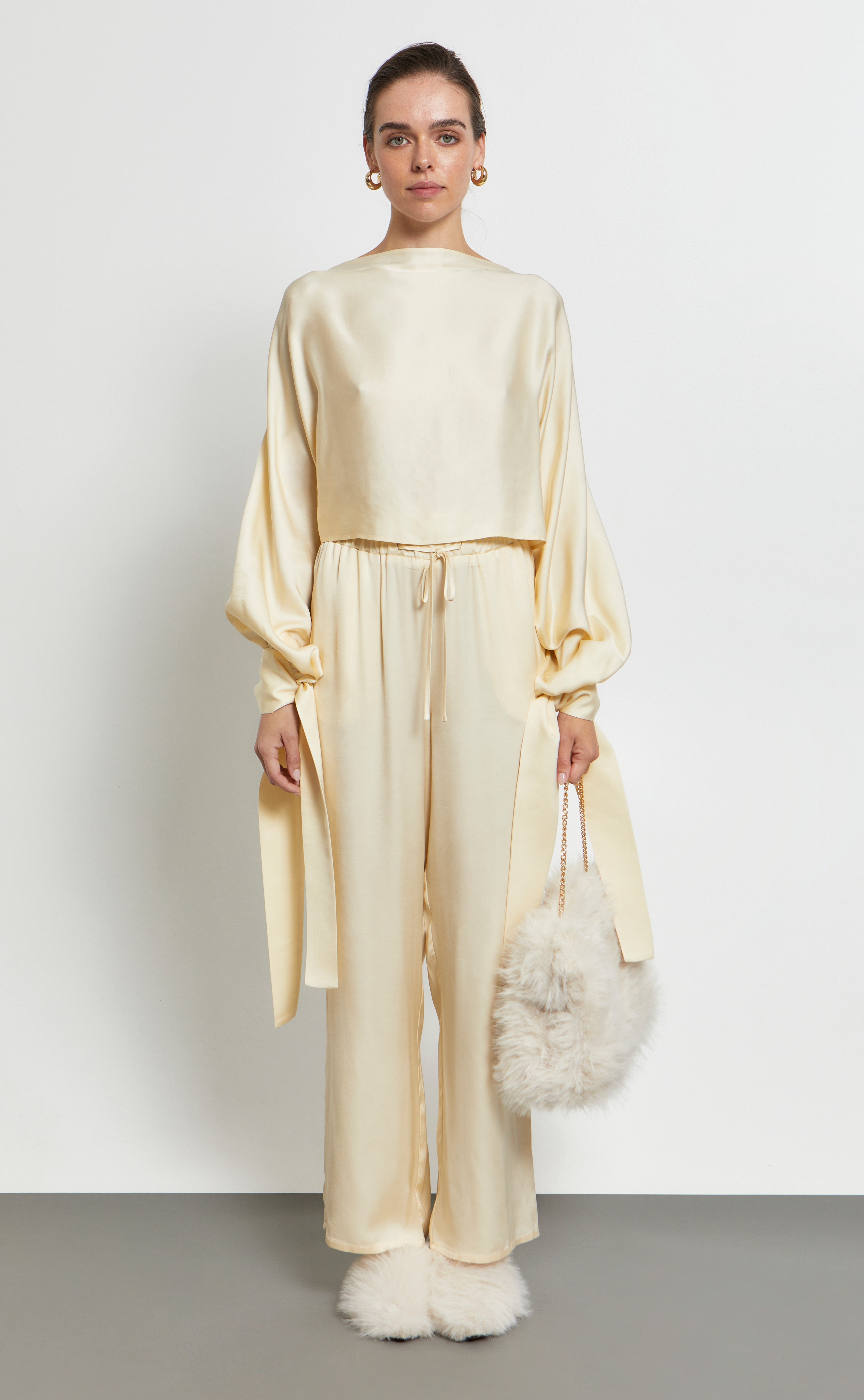 W26302 LONGSLEEVE TOP  WITH TIES