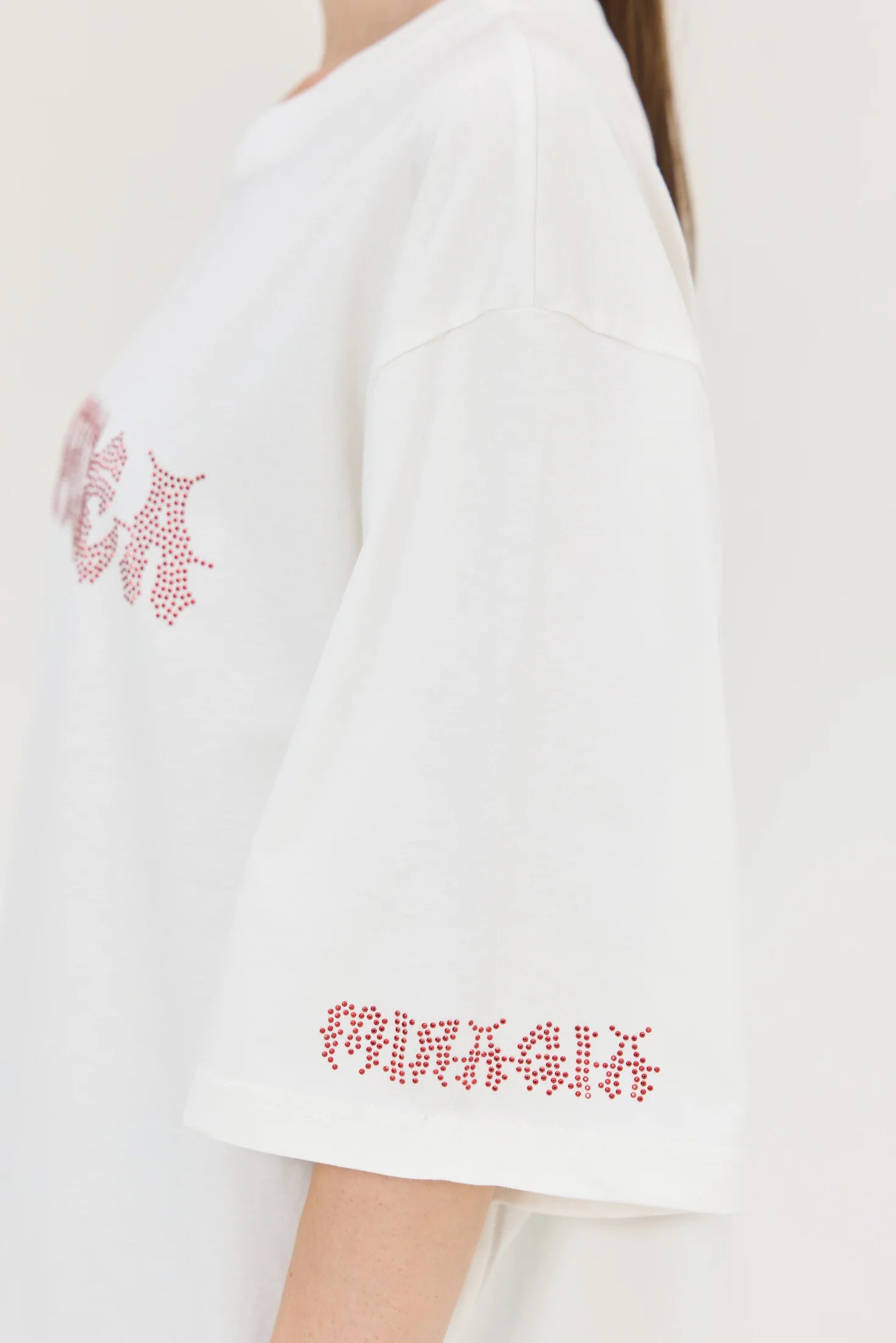Cheetah Off White T-Shirt (Metal Vibes)