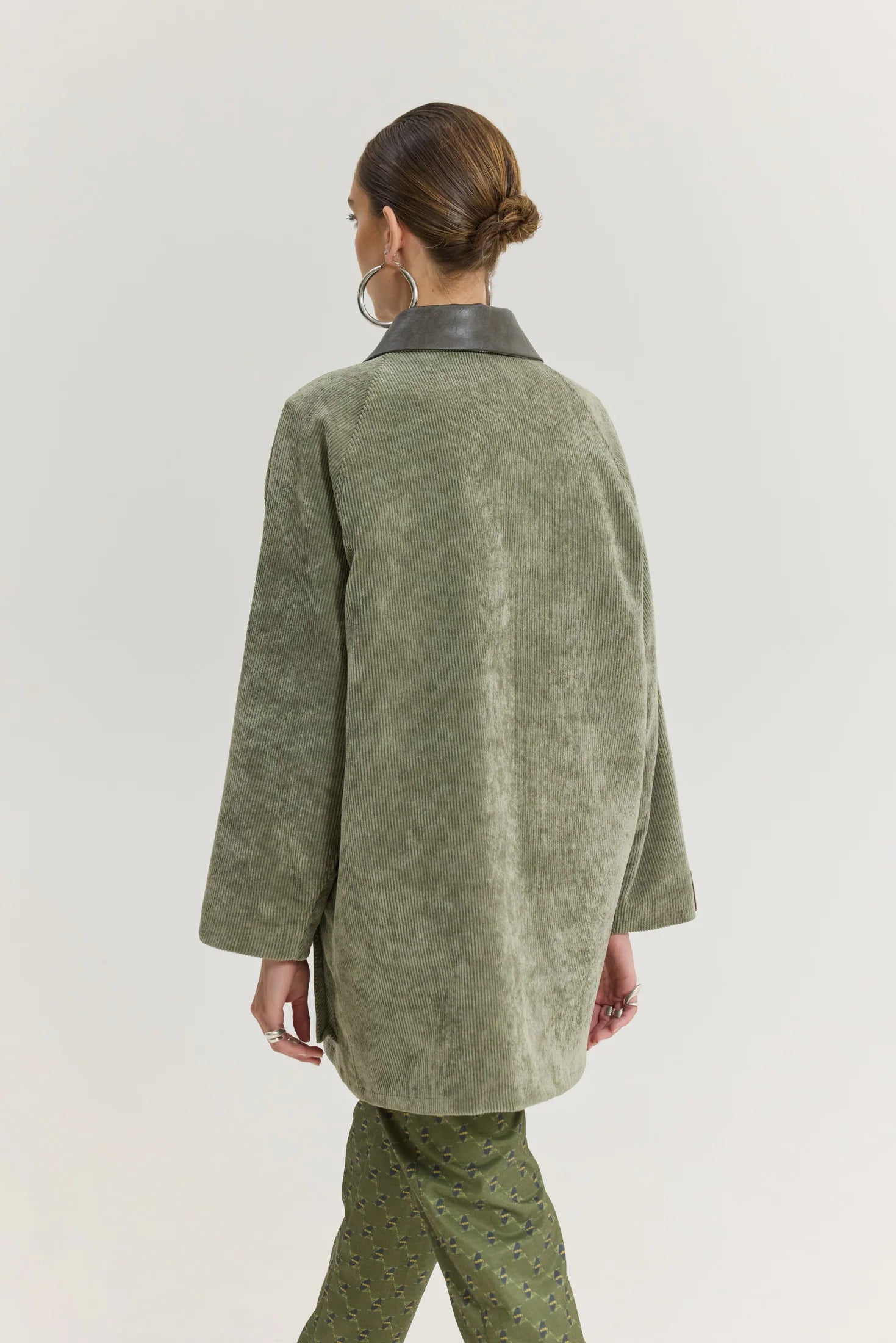 Zombie Jacket (Khaki)