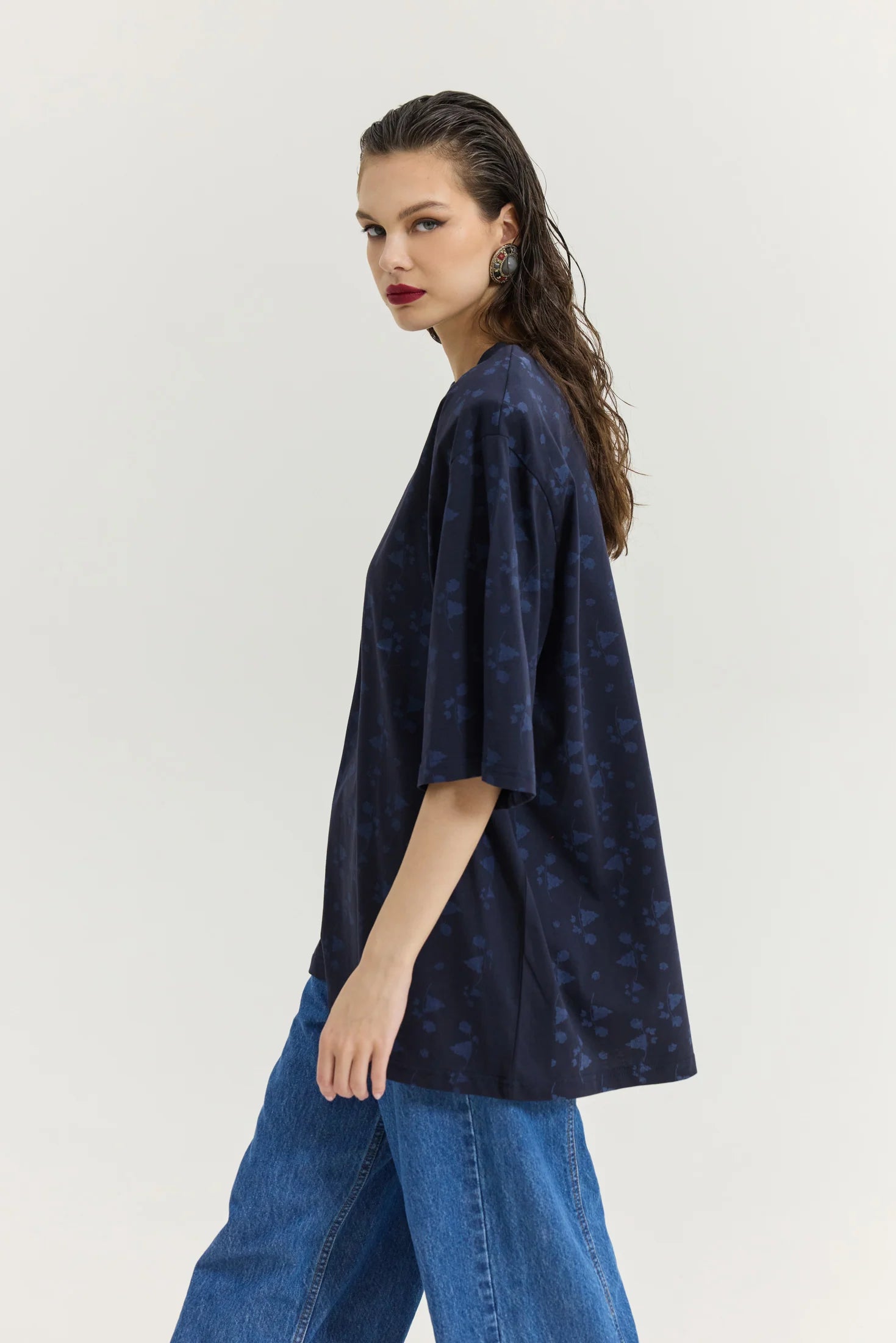 Sahara Flower T-shirt (Dark Blue)