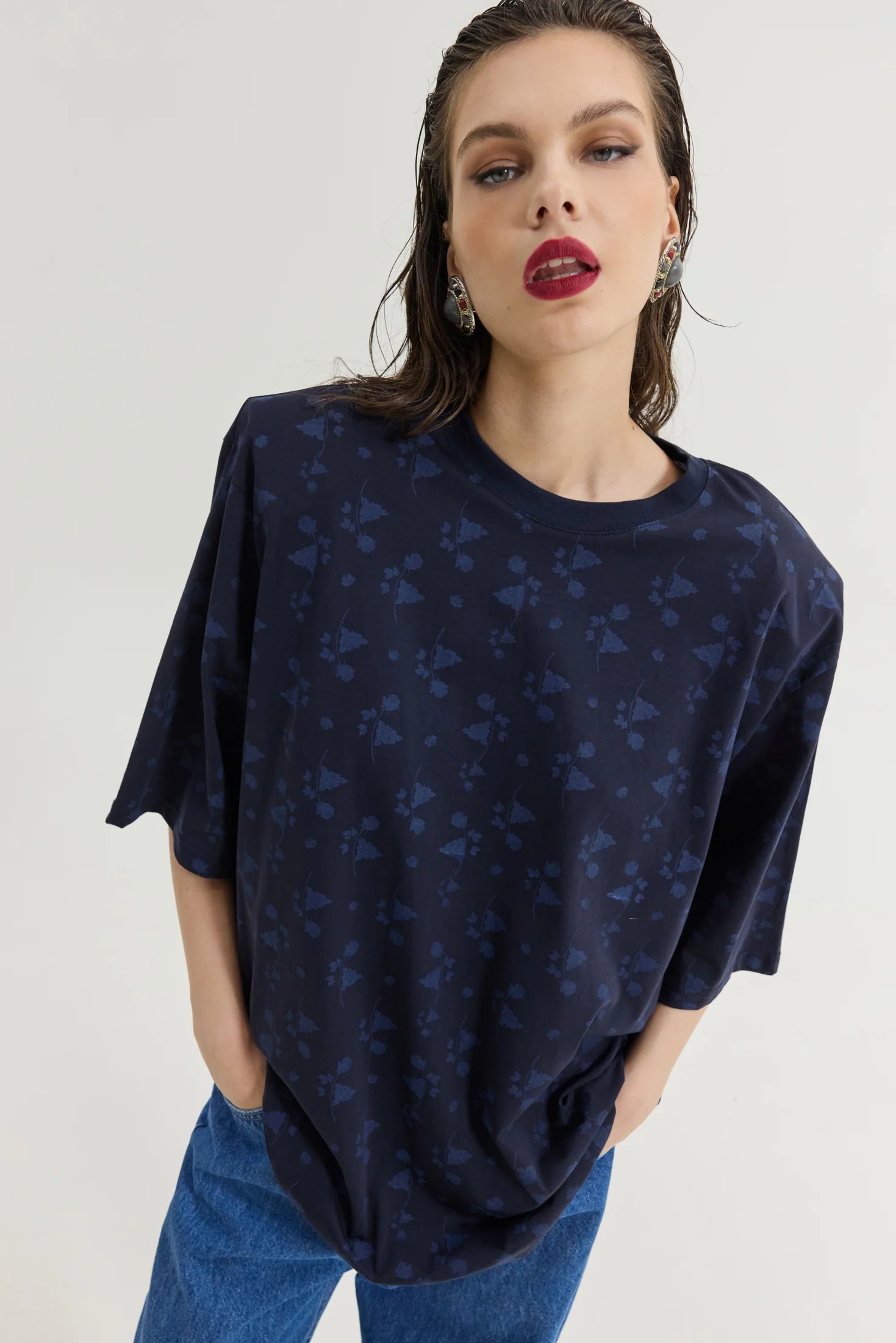 Sahara Flower T-shirt (Dark Blue)