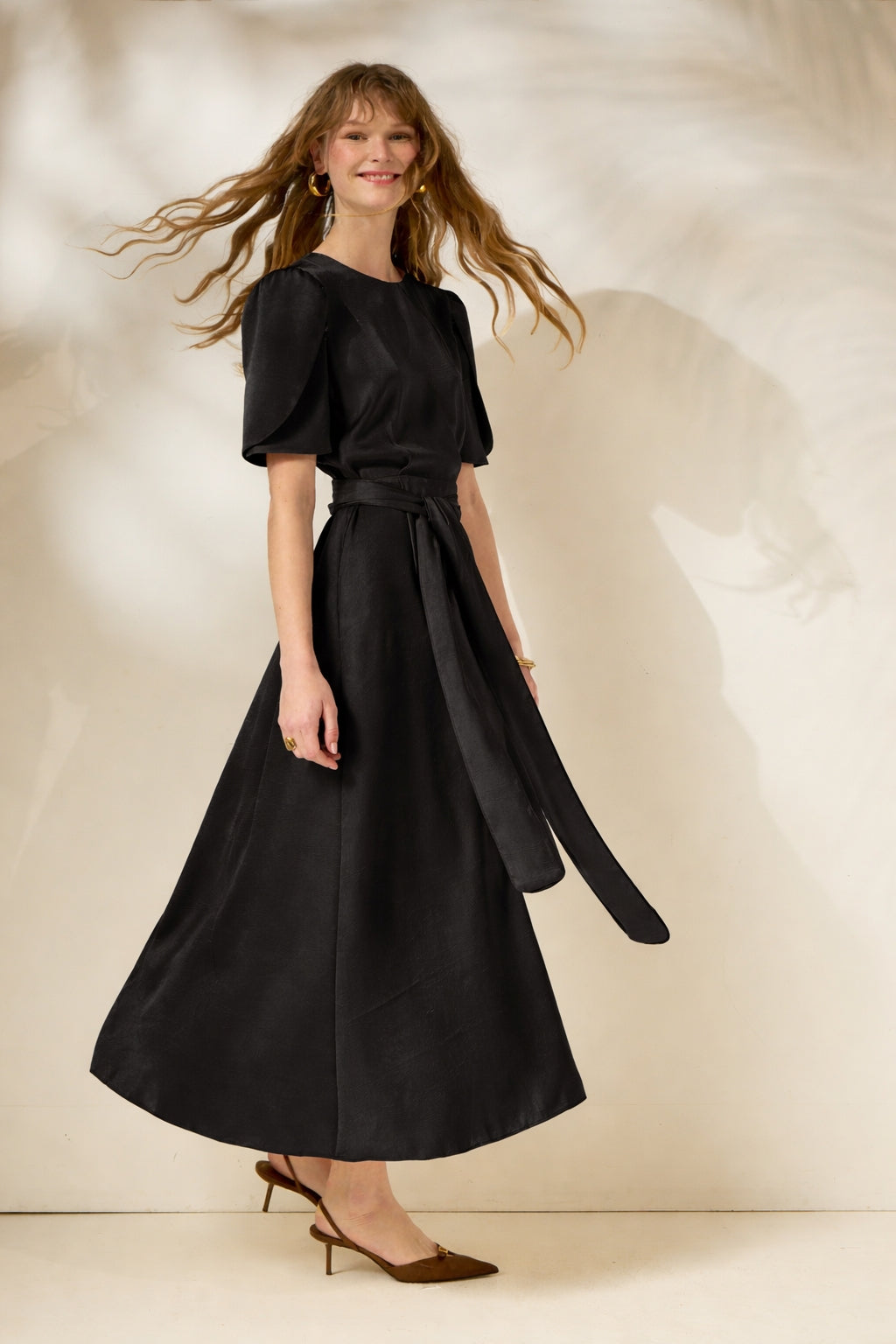 ‘LYDIA’ SATIN MIDI DRESS (BLACK)