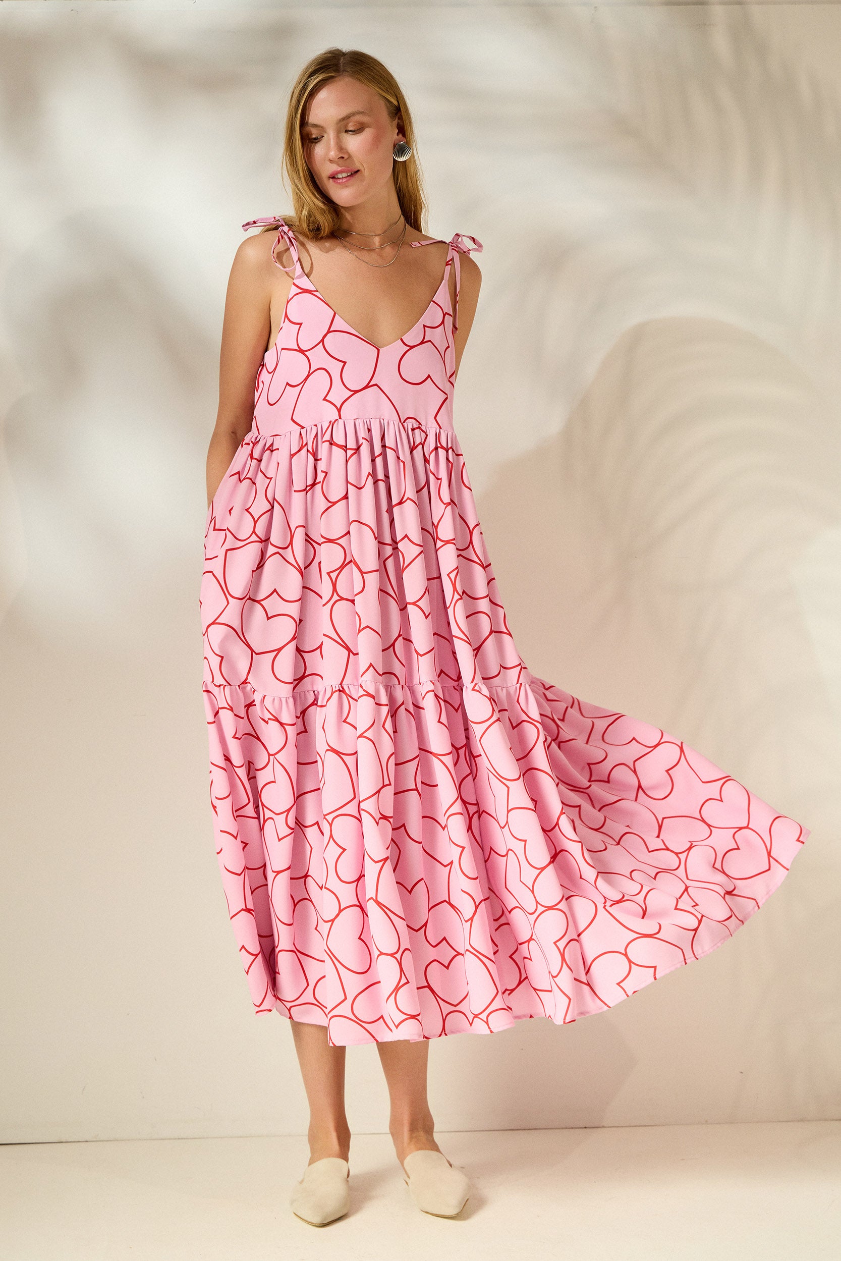 ‘JULIANNA’ MIDI DRESS (PINK/HEARTS)